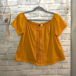 Beautiful Over the Shoulder Top